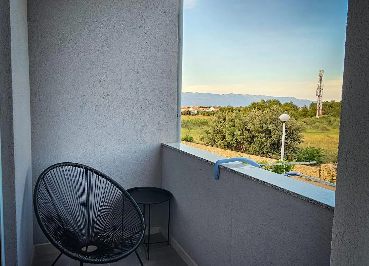 דירה ויר Apartman Tia